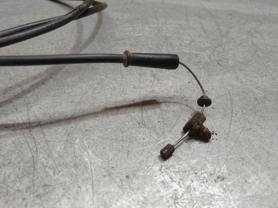 Трос капота K9SGM5 Renault Scenic купить в магазине запчастей бу