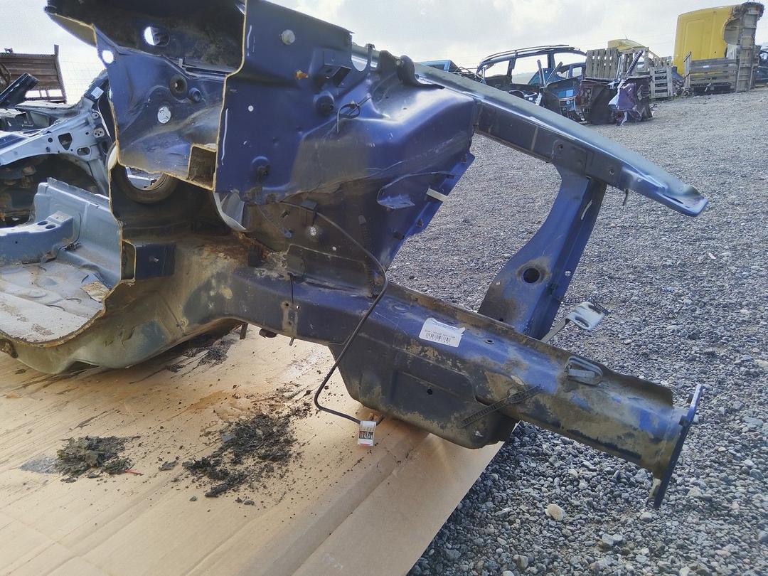 Лонжерон левый 5R90UY Audi A4 купить с доставкой