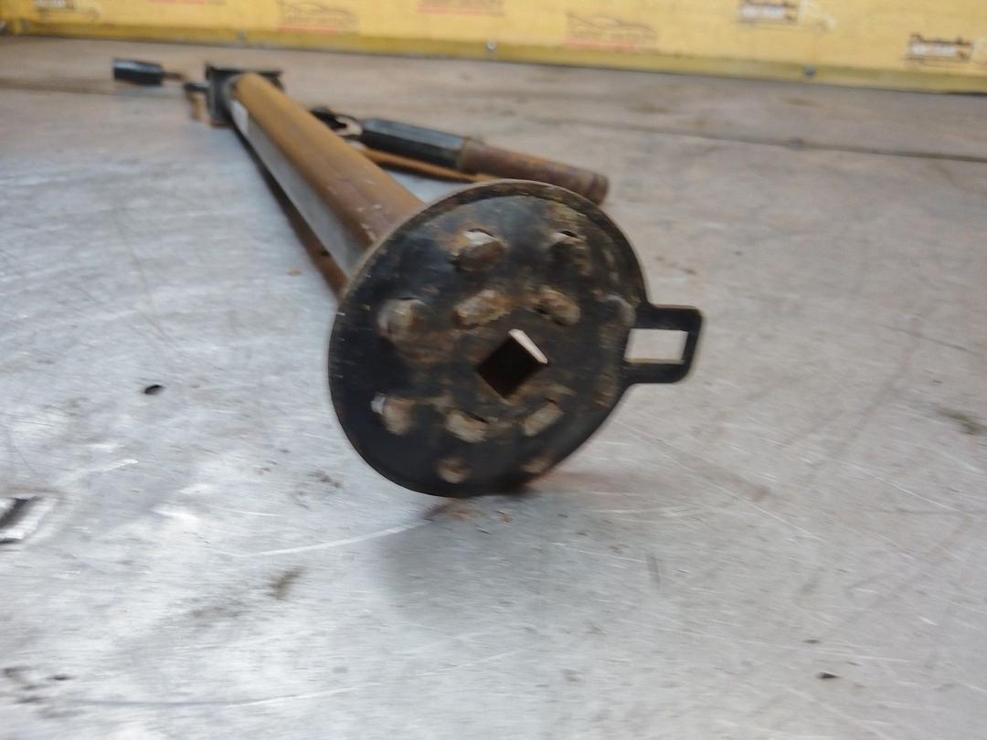 Домкрат M859FY BMW 3 E36 купить в магазине запчастей бу