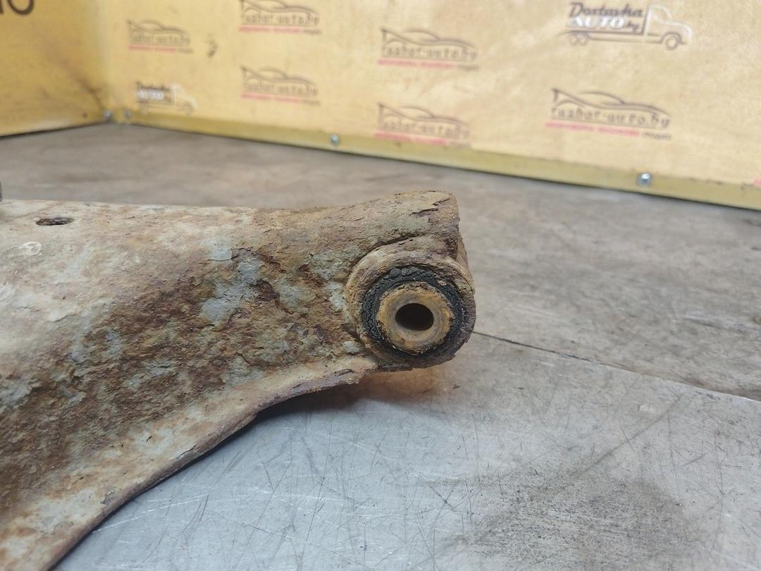 Рычаг задний правый MQ28YM Peugeot 607 купить в магазине запчастей бу