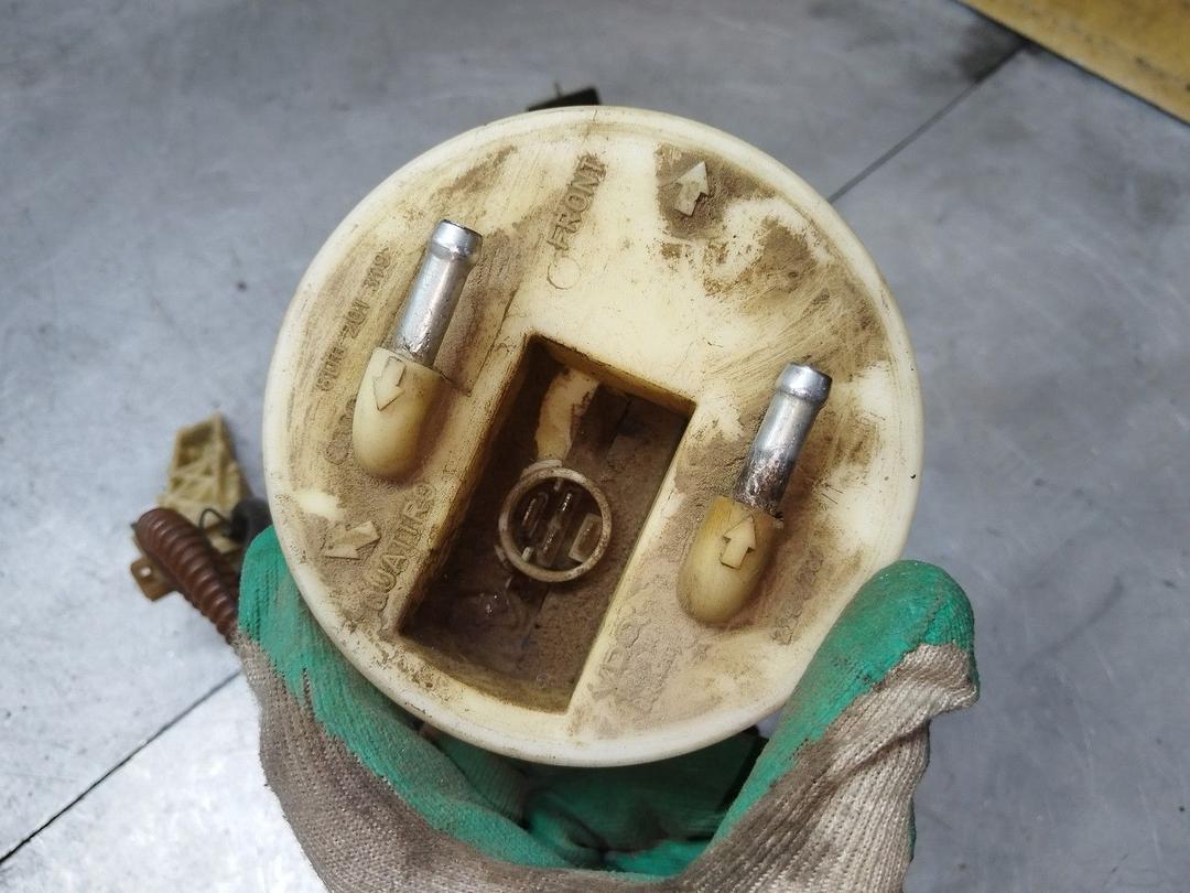 Колба в бак TVXDJN Audi A4 купить