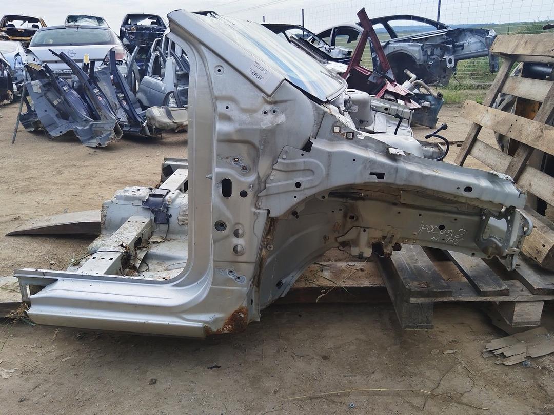 Лонжерон правый DCN5PH Ford Focus - Фото 1