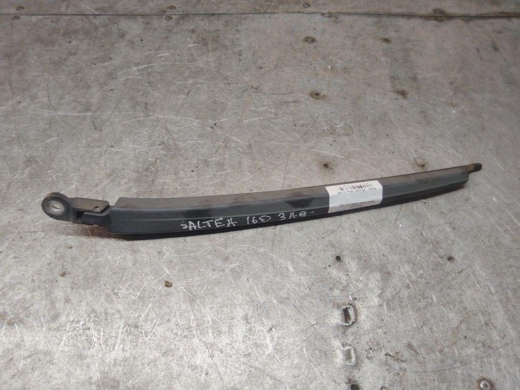 Щеткодержатель задний Q4GZ0C Seat Altea