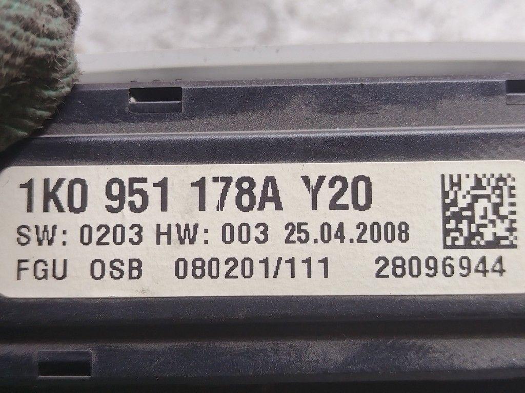 Датчик присутствия YD58YV Volkswagen Jetta - Фото 3