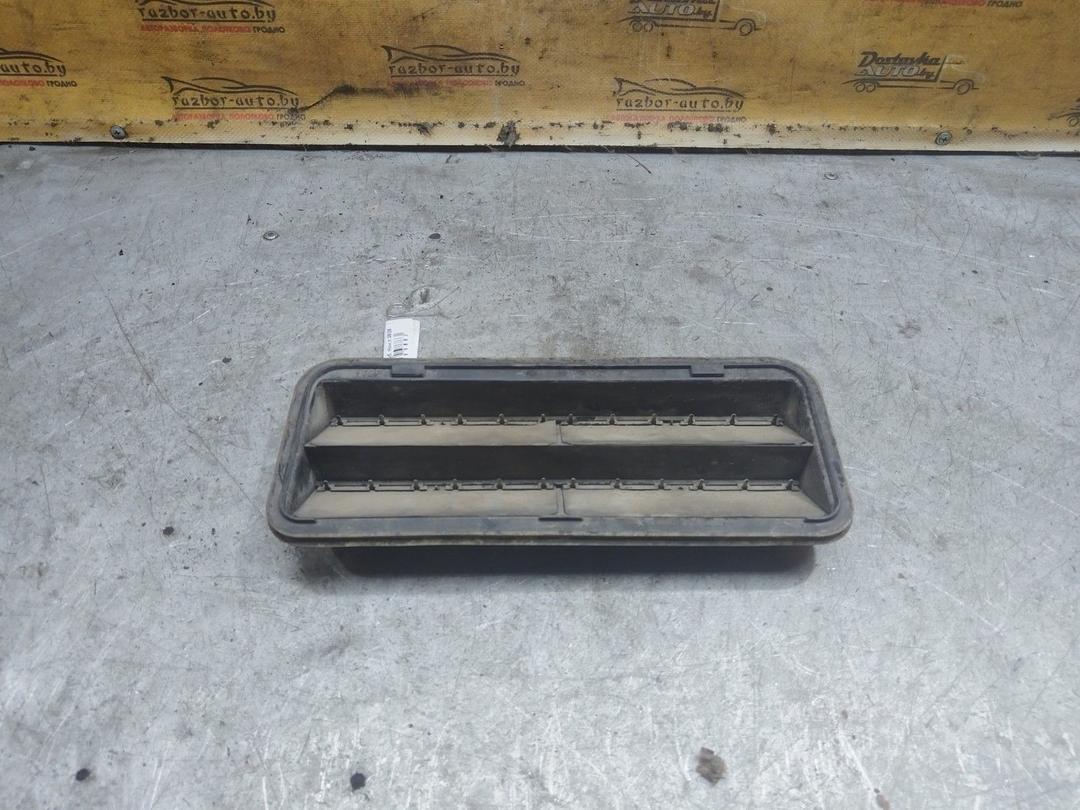 Решетка вентиляции кузова DNNB0C Ford Mondeo