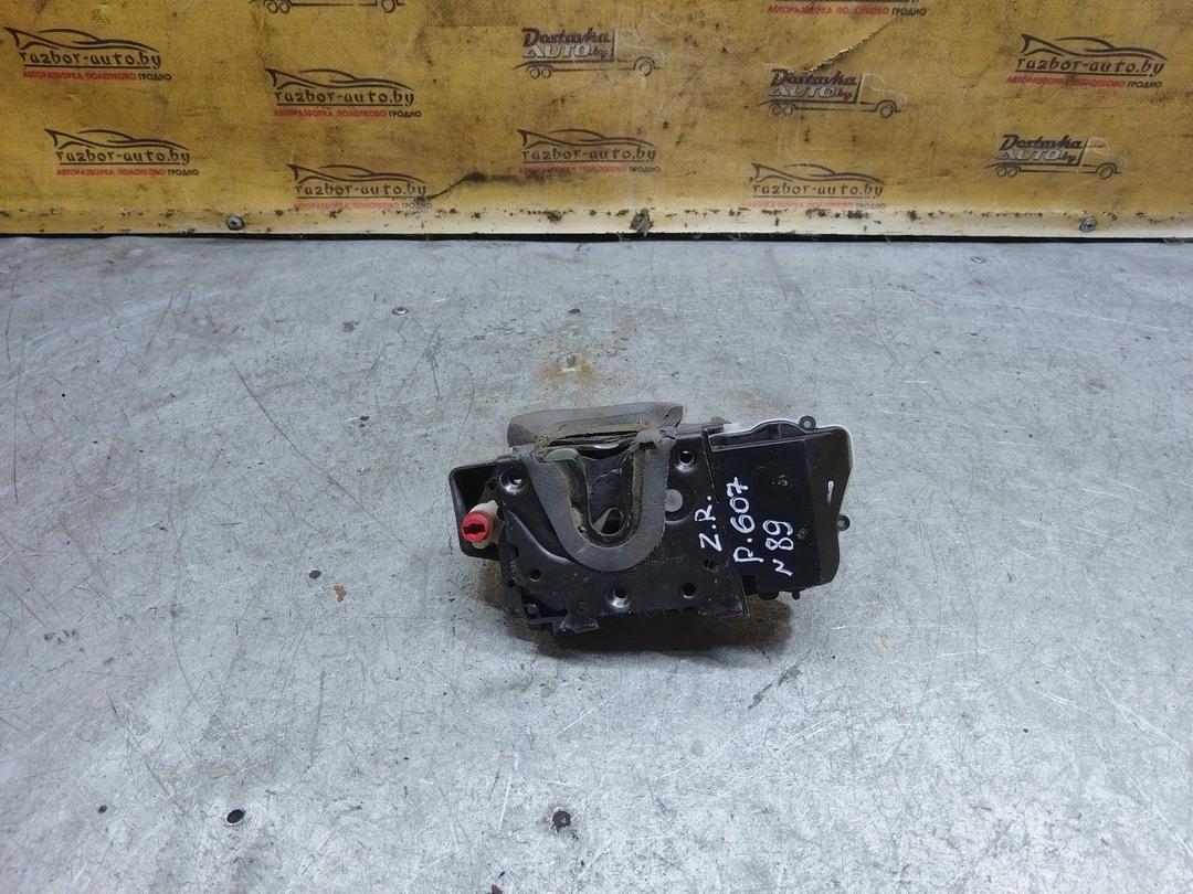 Замок двери задней правой 0X7ZBR Peugeot 607