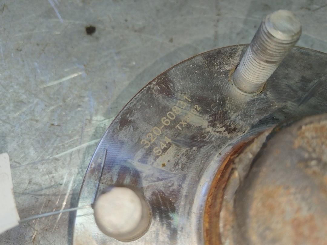 Ступица задняя левая A3P3CF Nissan Primera - Фото 2