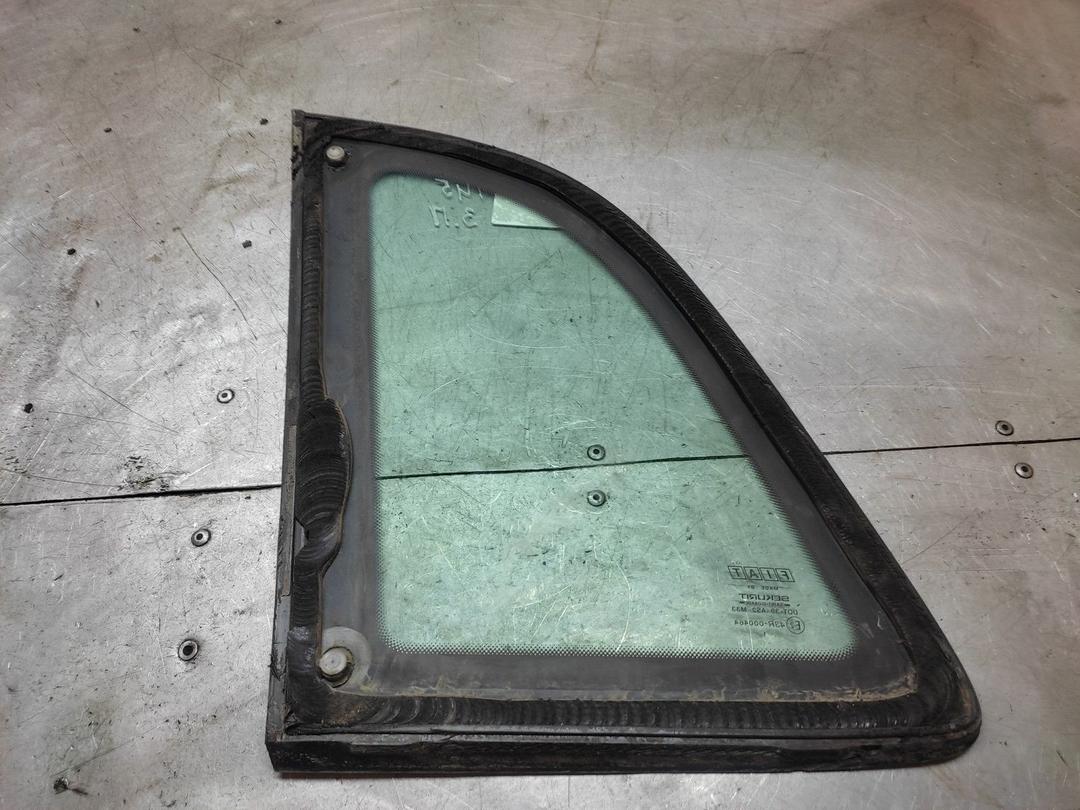 Стекло кузовное боковое правое QAKE1X Fiat Stilo купить