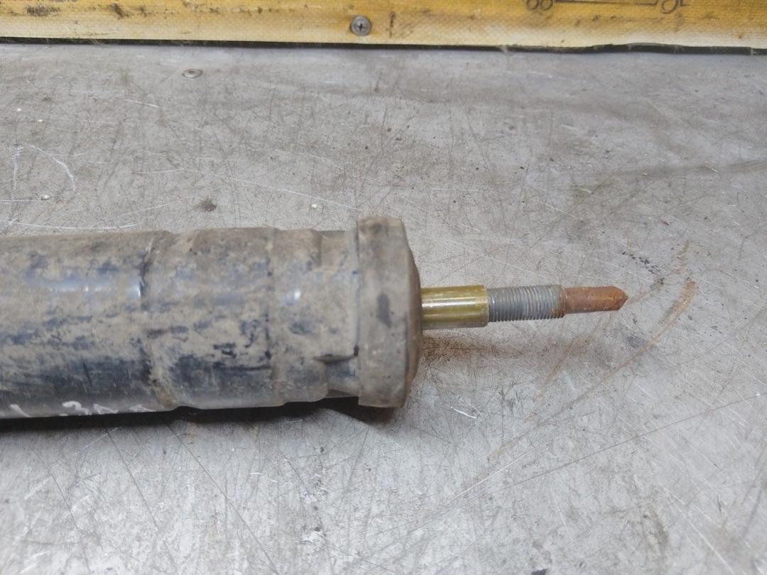 Амортизатор задний левый JQJCKX Mercedes C W202 - Фото 4