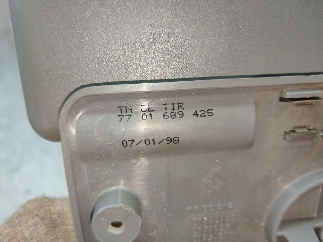 Фонарь салона (плафон) XWIU43 Renault Safrane - Фото 13