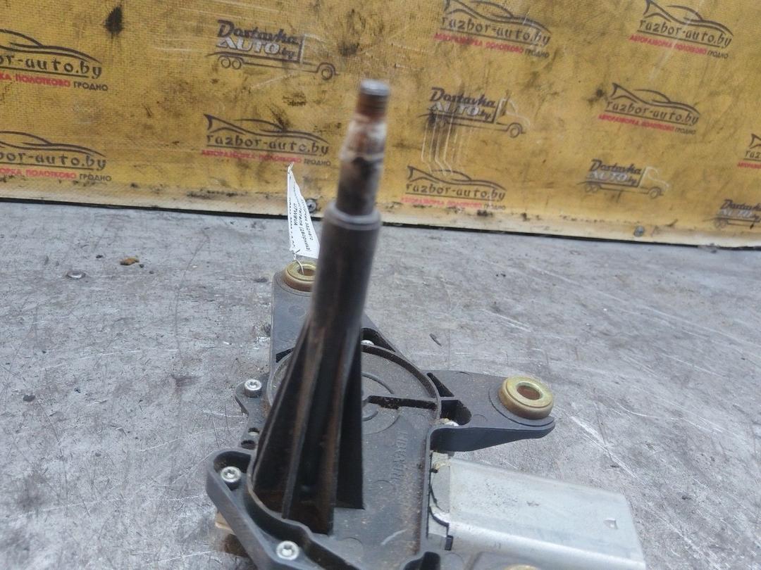 Моторчик заднего стеклоочистителя (дворника) U7W8VA Renault Espace купить в магазине запчастей бу