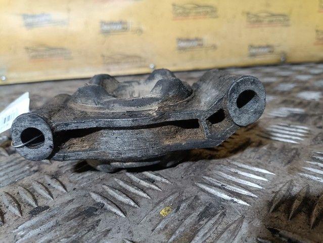 Подушка крепления КПП 9SFW9F Audi 80 купить с доставкой