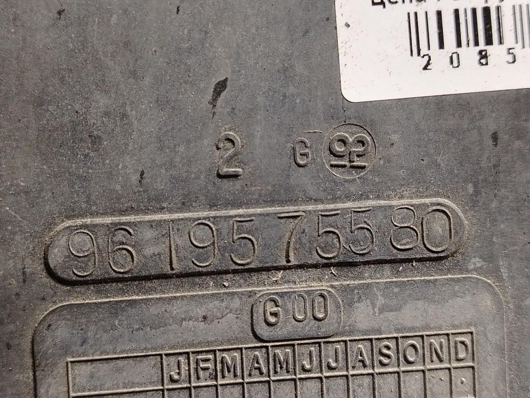 Радиатор (основной) SYIM8S Peugeot 106 - Фото 6