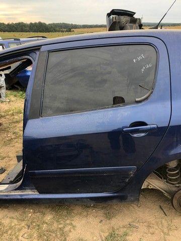 Стекло двери задней левой CEGVCC Peugeot 307 купить