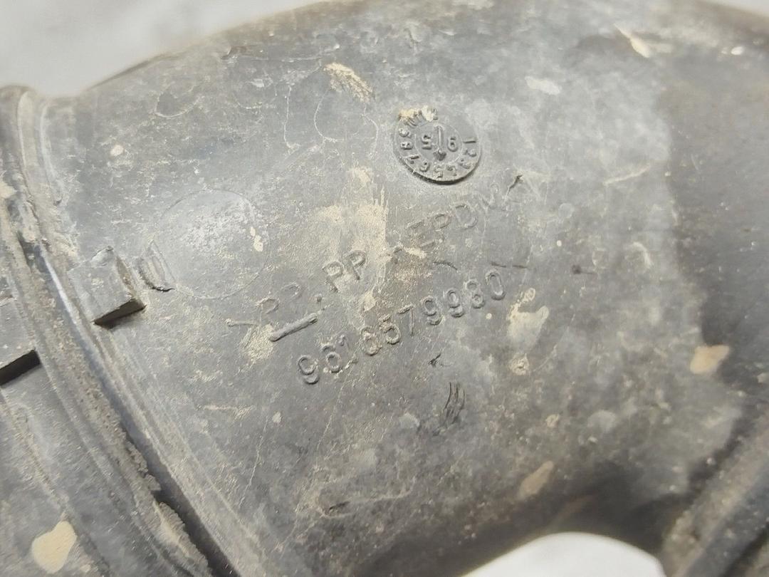 Патрубок воздушного фильтра 7VKQTX Peugeot 406 - Фото 5