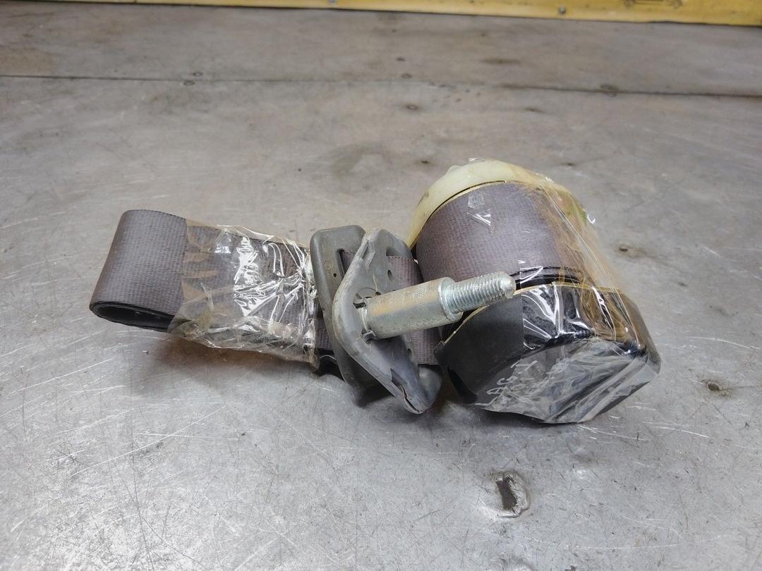 Ремень безопасности задний левый XH2YCA Renault Laguna