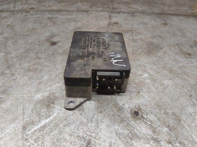 Блок AirBag Q0HX4I Mercedes E W124