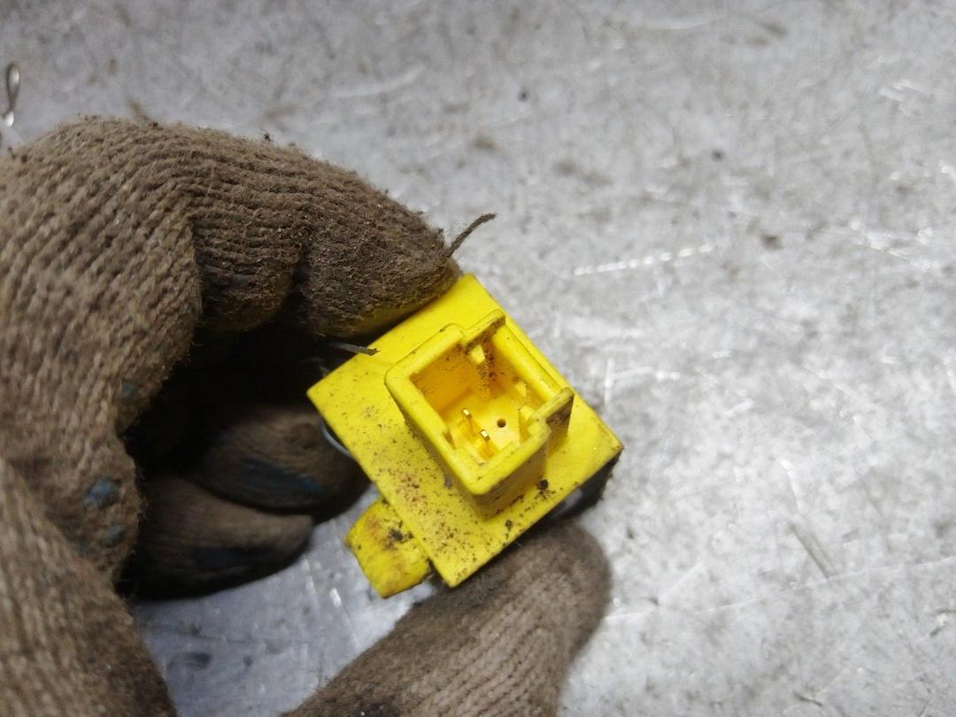 Датчик удара WQ92UM Peugeot 307 купить с доставкой