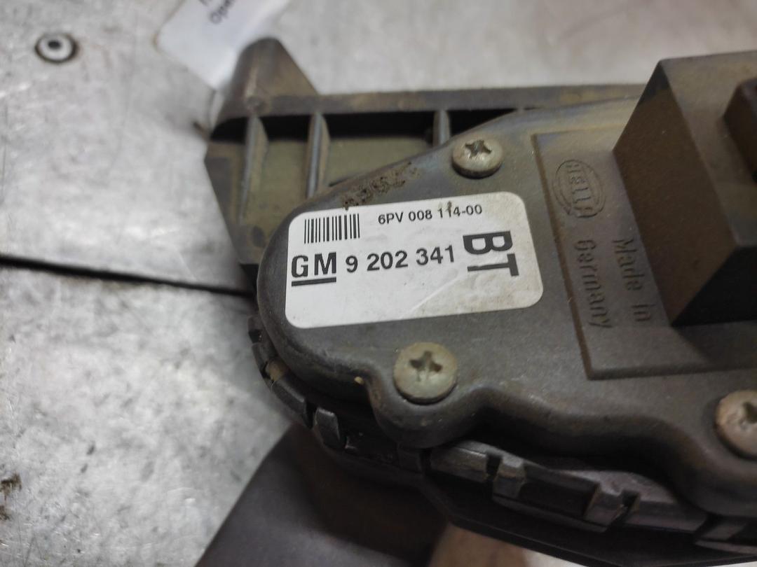 Педаль газа 0QOZK1 Opel Zafira купить