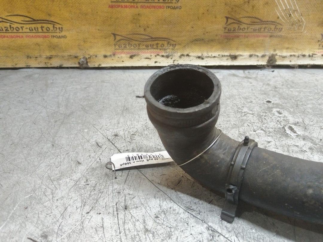 Патрубок интеркулера 5TF4OW Opel Astra - Фото 4