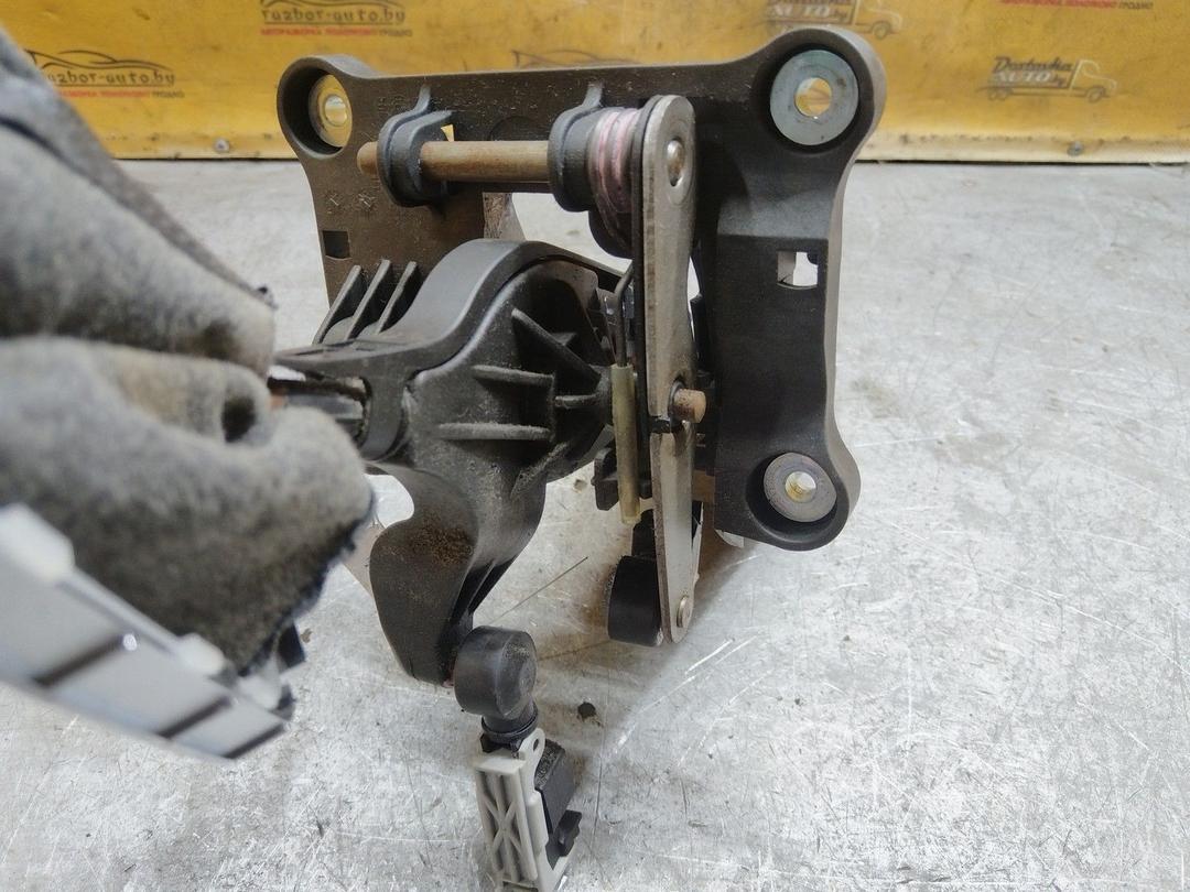 Кулиса P7C71O Opel Zafira купить на авторазборке