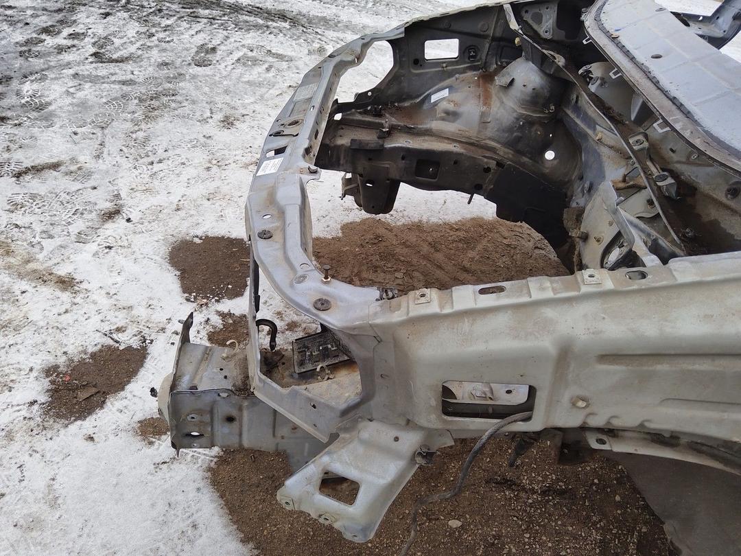 Передняя панель крепления облицовки (телевизор) Q7FM33 Opel Zafira купить с доставкой