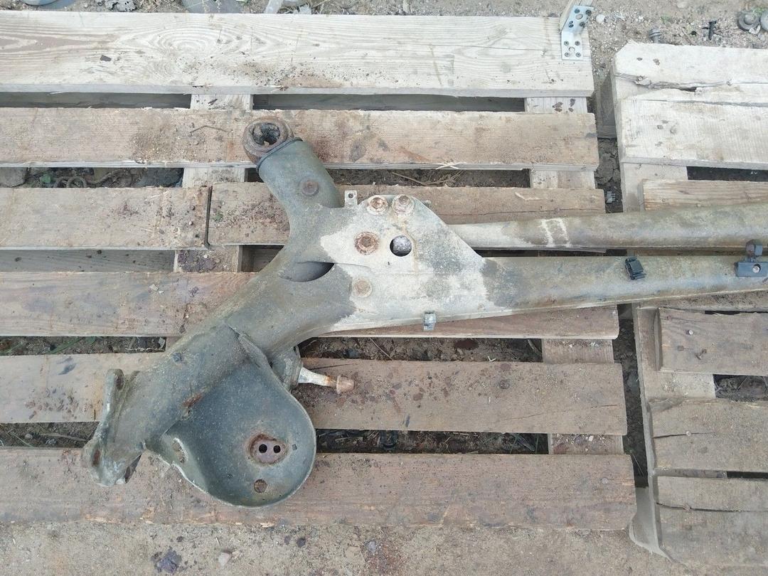 Балка подвески задняя A97698 Volvo V70 купить на авторазборке