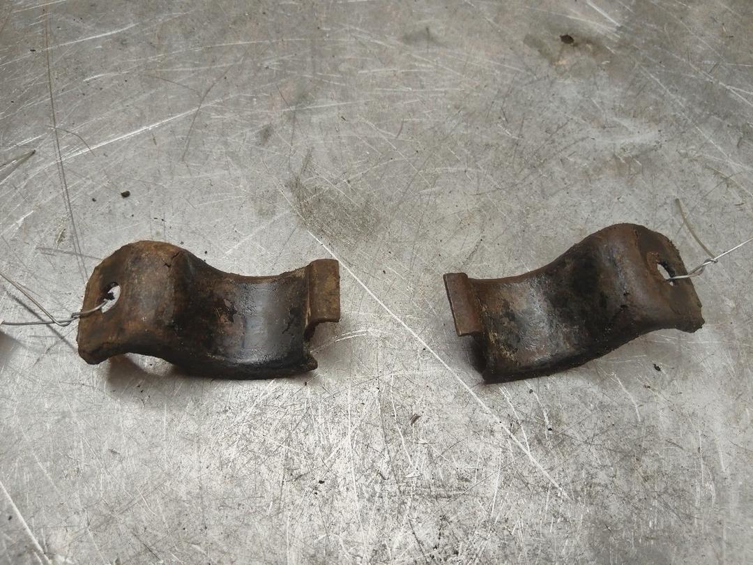 Крепление втулки стабилизатора 37ZF0Y Renault Scenic - Фото 2