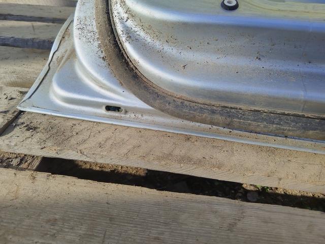 Дверь передняя правая AU345U Volkswagen Polo undefined