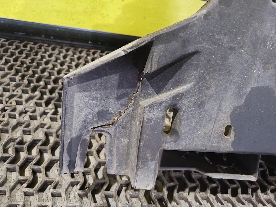 Диффузор вентилятора 2XDLS3 Citroen C5 купить с доставкой