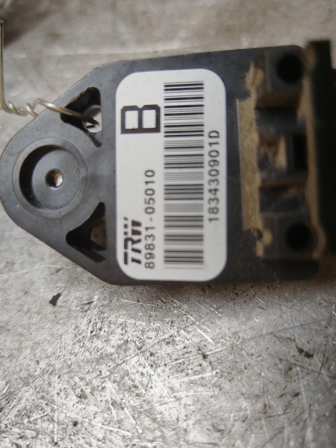 Датчик удара T1Y1L6 Toyota Avensis - Фото 6