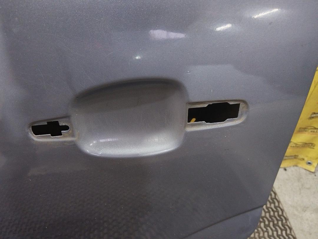 Дверь задняя левая R6XPBS Opel Zafira купить