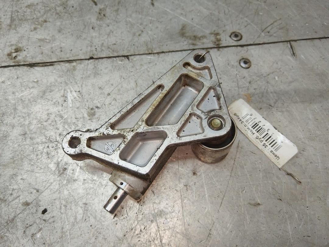 Натяжитель ремня ГРМ GKMY7W Audi A4 купить в магазине запчастей бу