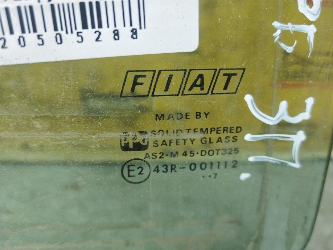 Стекло двери задней правой S8R7AQ Fiat Punto купить