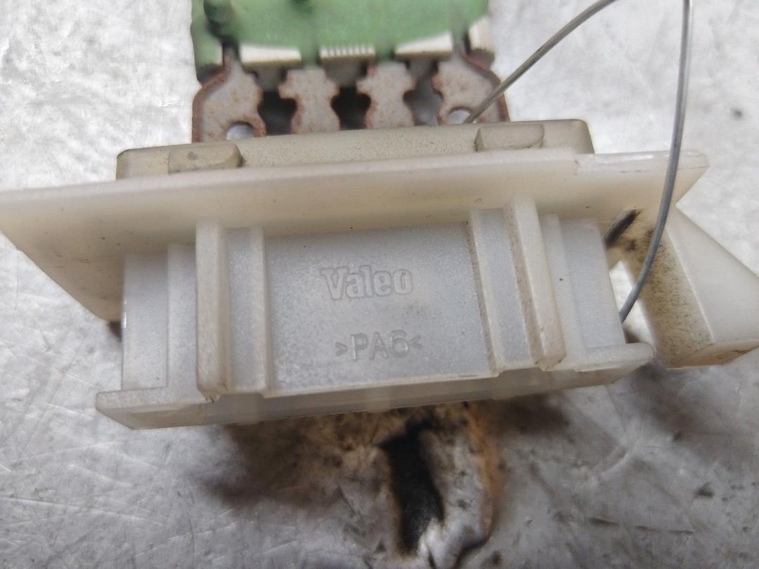 Сопротивление печки F89N5Y Volkswagen Caddy - Фото 4