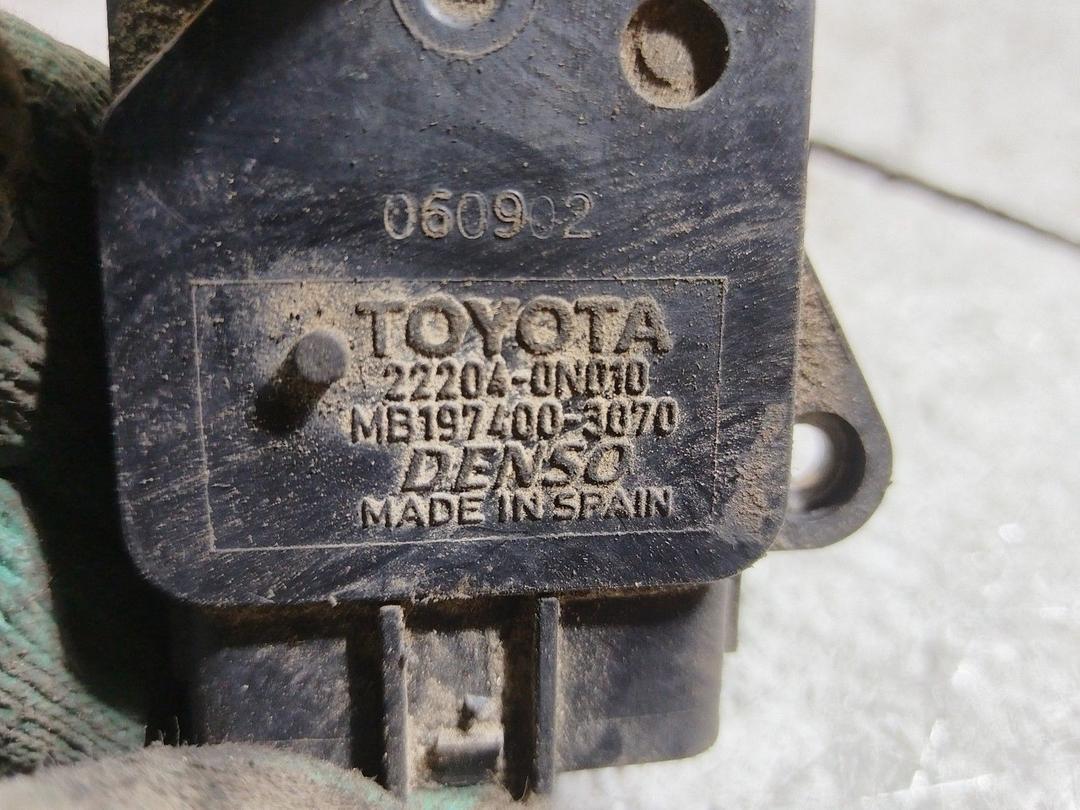 Расходомер воздуха 5YNNON Toyota Corolla Verso купить на авторазборке