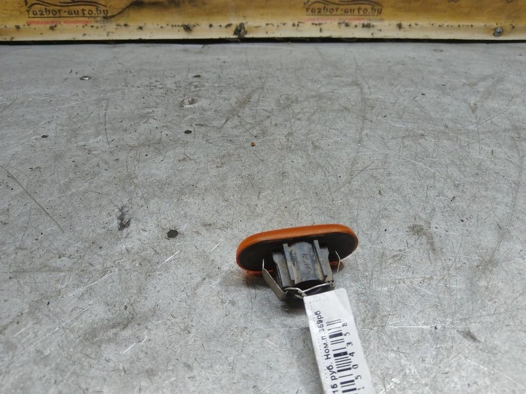 Повторитель передний правый 4H3M82 Renault Laguna купить с доставкой