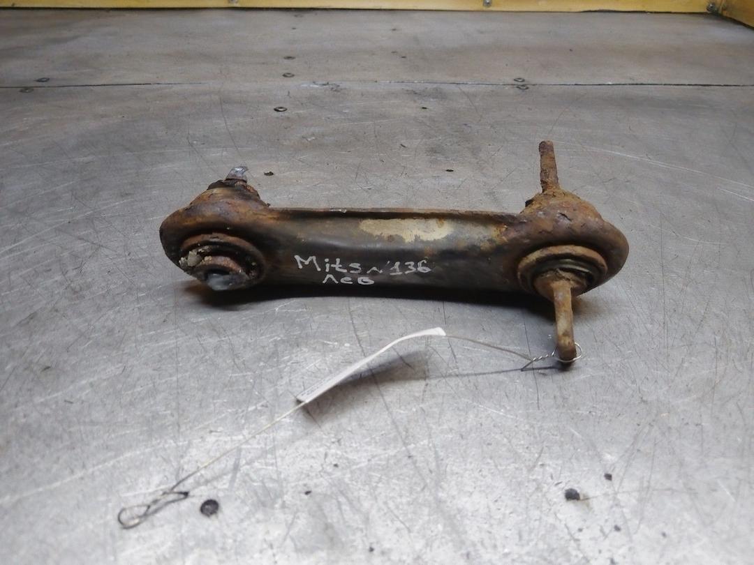 Рычаг задний левый WH502Z Mitsubishi Carisma - Фото 1