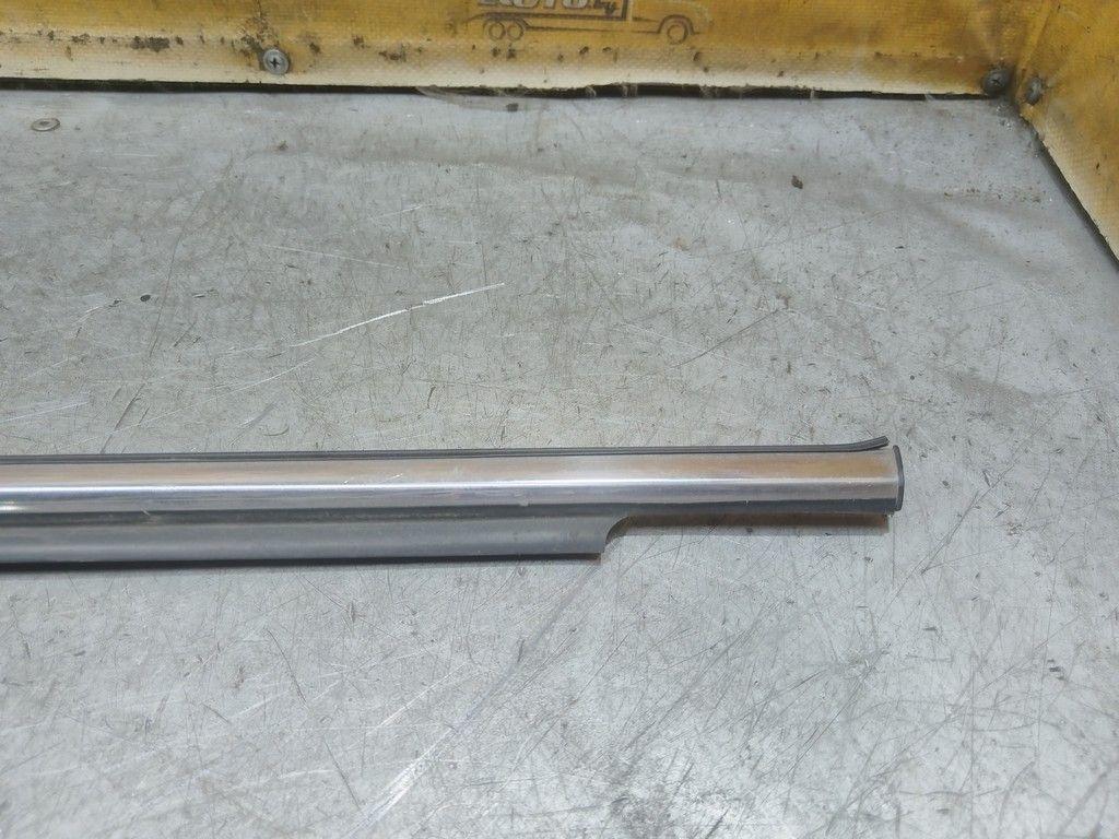 Молдинг стекла двери задней левой наружный C6UYAX Toyota Avensis - Фото 3