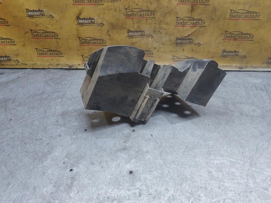 Кронштейн крепления бампера заднего RLH5GE Renault Espace купить с доставкой