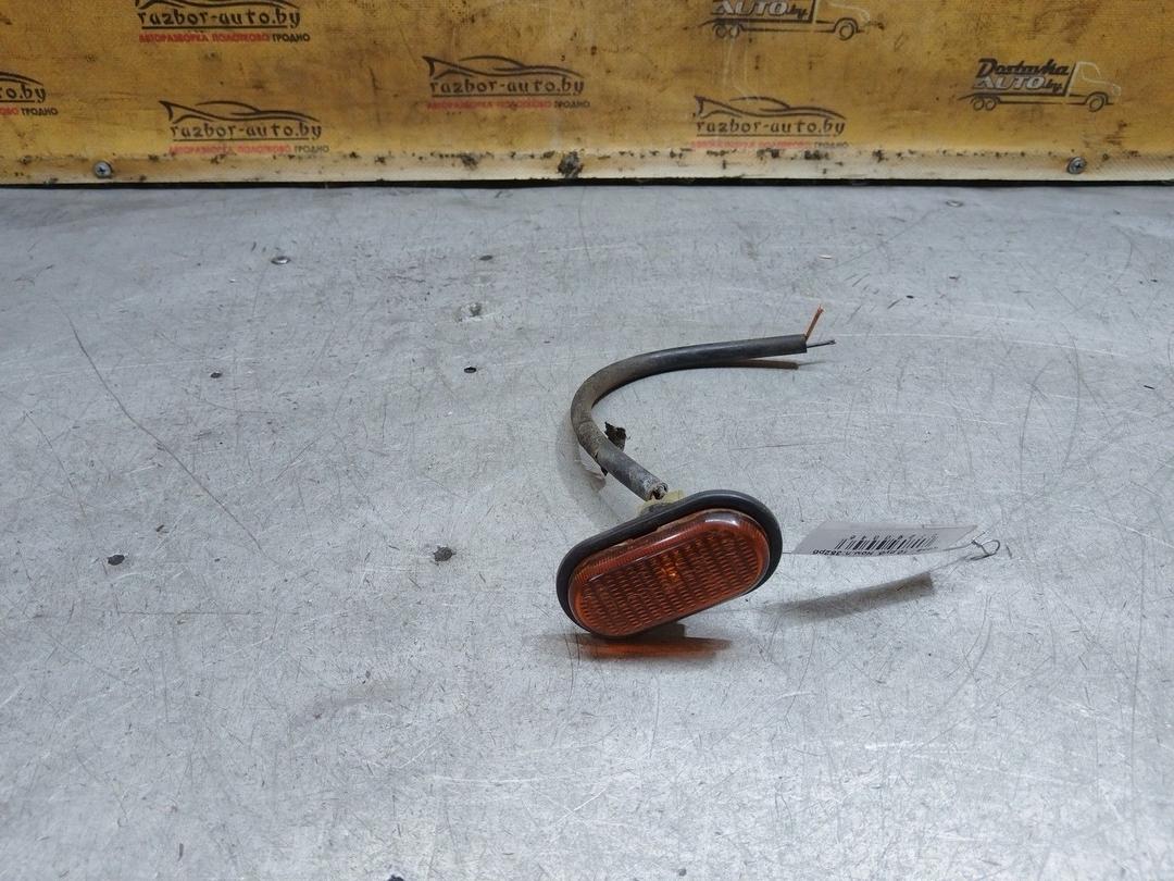 Повторитель передний правый KXJ8EB Renault Scenic