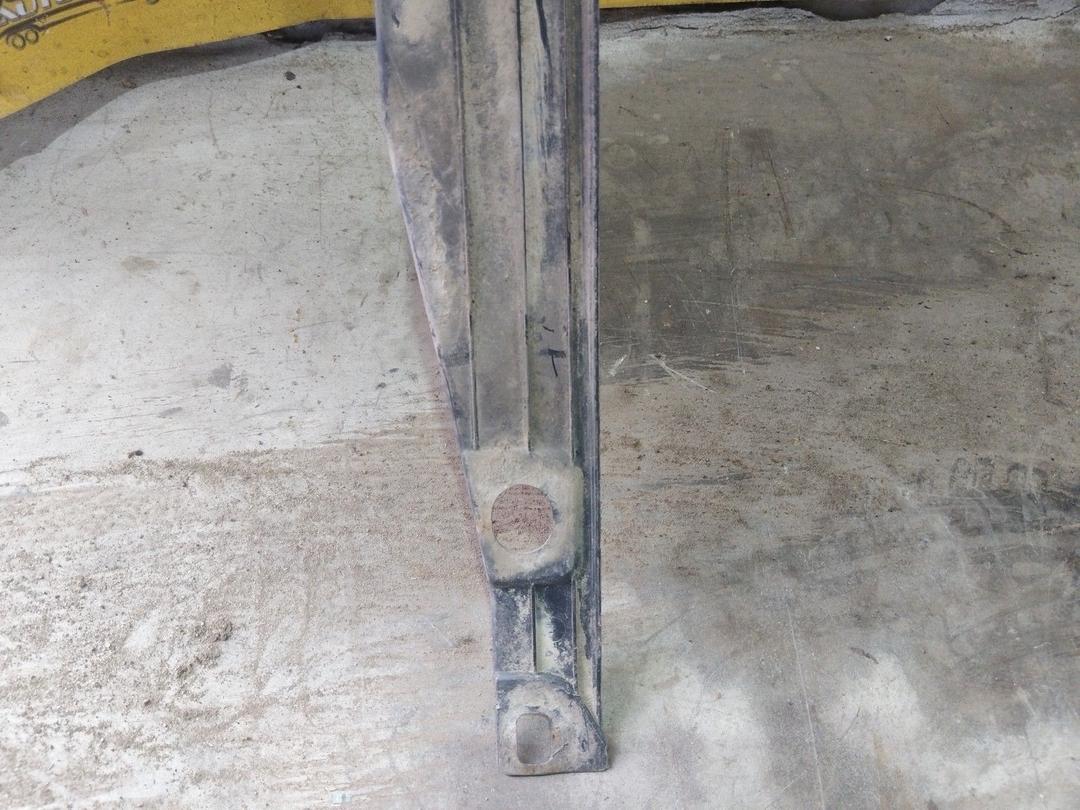 Накладка на порог V6UGZK Toyota Corolla купить с доставкой