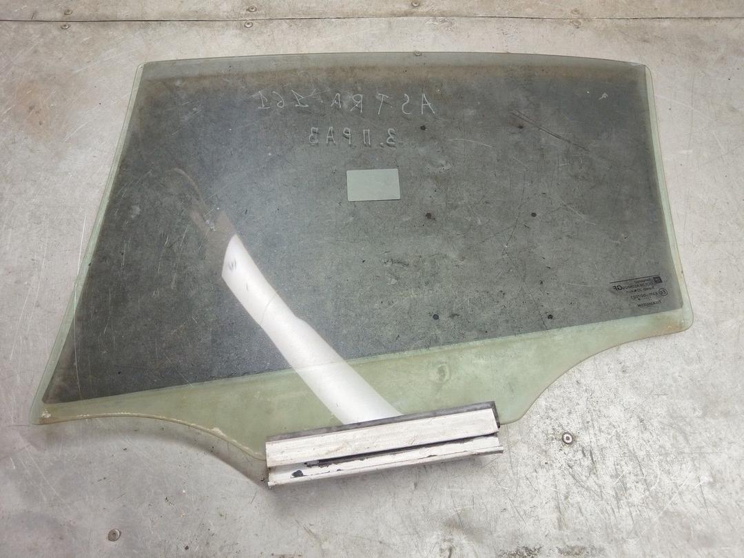 Стекло двери задней правой BHG04A Opel Astra купить с доставкой