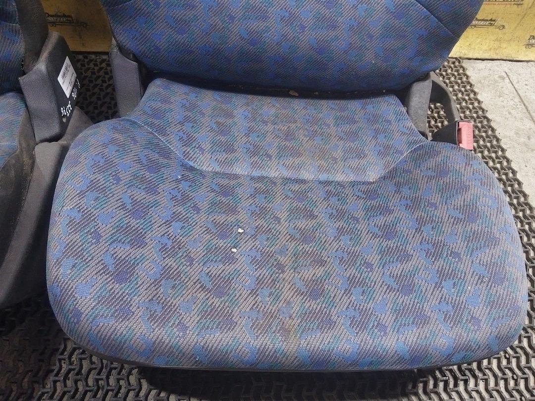 Салон (комплект сидений) HB45U3 Peugeot 106 - Фото 4