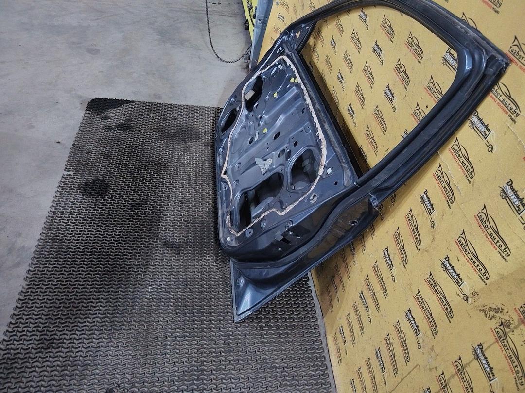 Дверь передняя правая GSZI6E Honda Accord купить на авторазборке