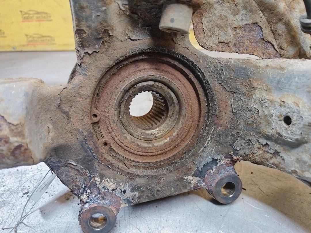 Кулак поворотный левый XQKYX4 Peugeot 607 - Фото 5