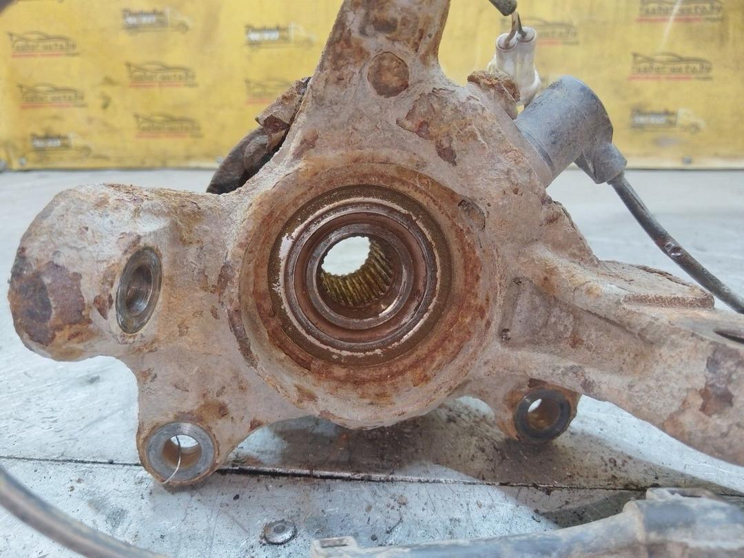 Кулак поворотный левый BGY0PC Toyota Avensis - Фото 5