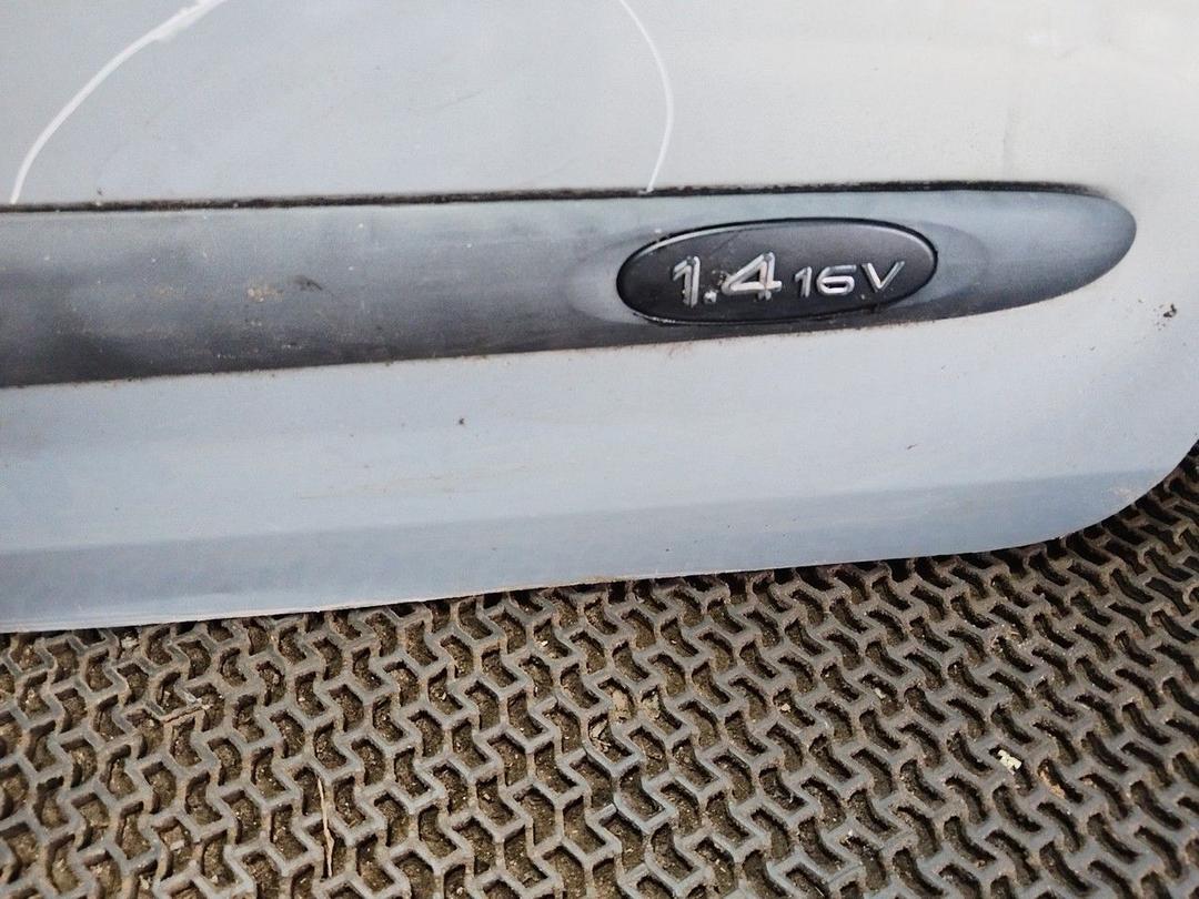 Дверь передняя правая 10393C Renault Clio купить с доставкой