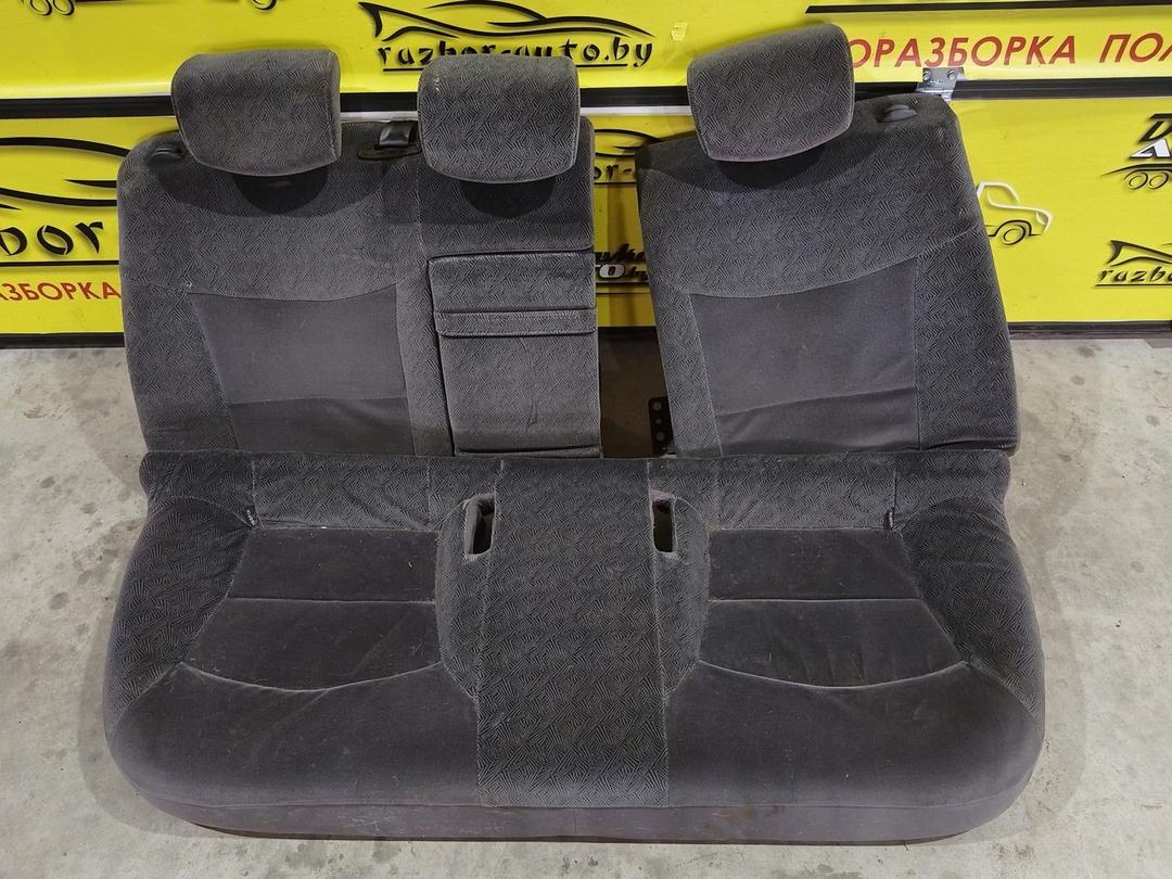 Салон (комплект сидений) 7VT7UV Renault Laguna