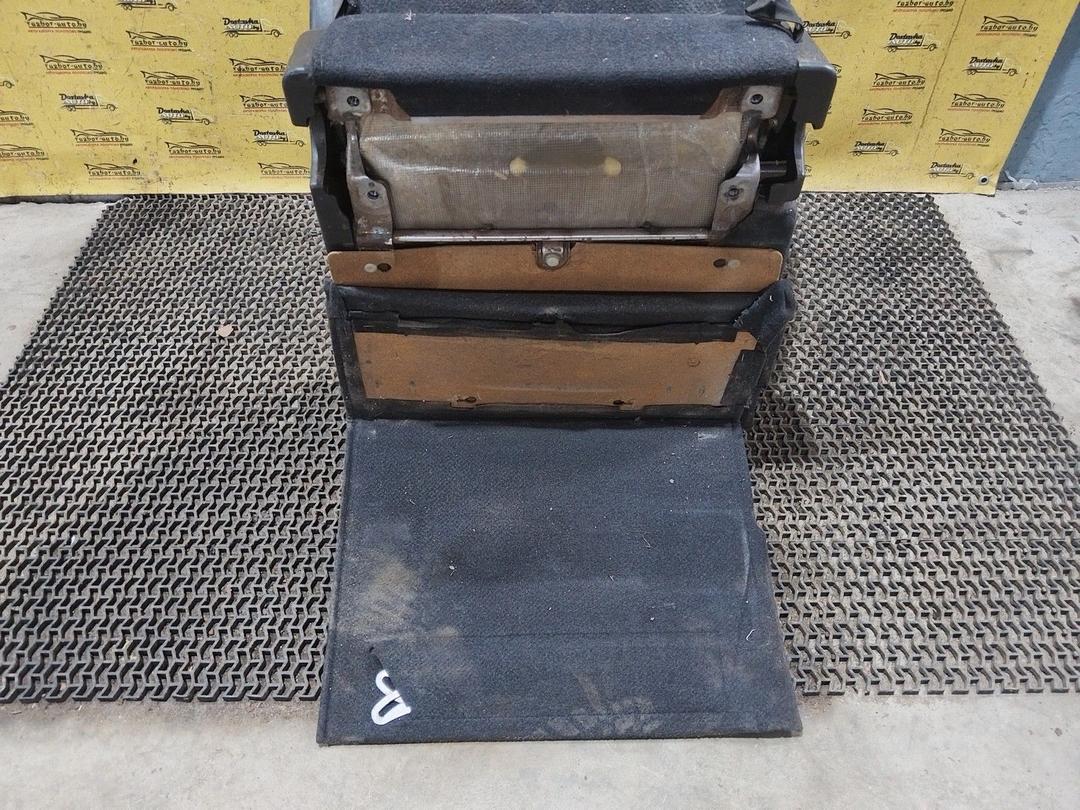 Сиденье третий ряд AMOBIM Mitsubishi Grandis undefined